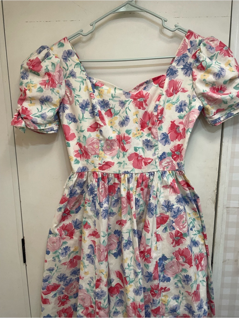 Rare vintage Laura Ashley floral scalloped neckline dress